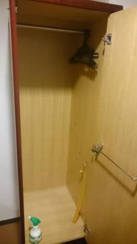 Single Room with Shared Bathroom - Non Smoking