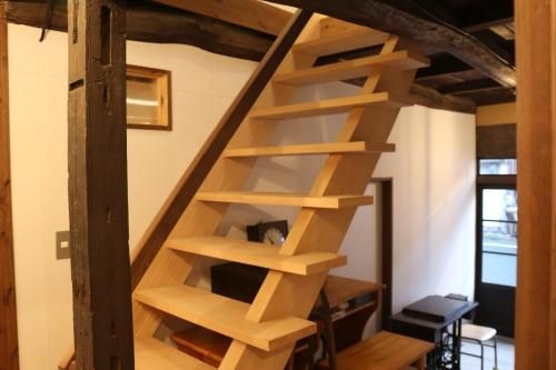 旧貸本屋 guest room (Former book rental shop guest room)4