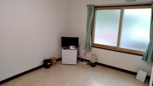 Two-Bedroom Apartment including Cat Cafe Use Fee
