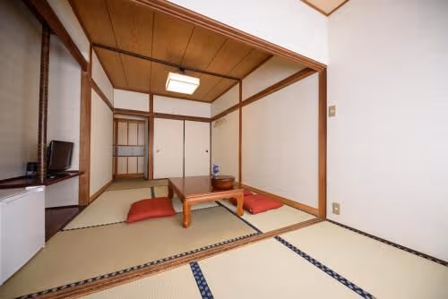 Japanese-Style Standard Room with Shared Toilet - Non-Smoking