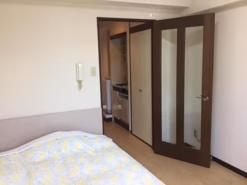 Single Room - Smoking
