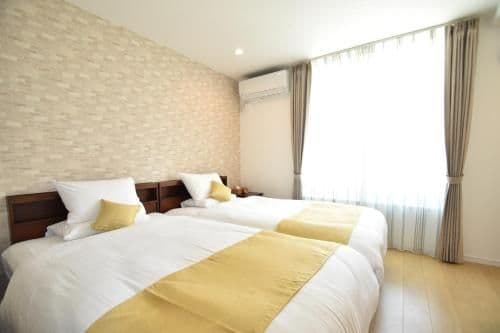 Studio with Sofa Bed