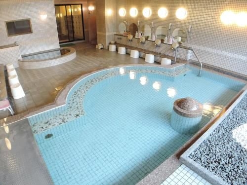 โฮเทล เซคอนด์ สเตจ (Hotel Second Stage)3