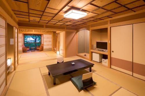 Japanese-Style Deluxe Room SAKURA
