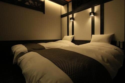 Room with Tatami Area - Kuro