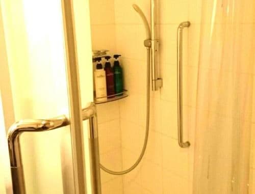 Single Room - Non-Smoking