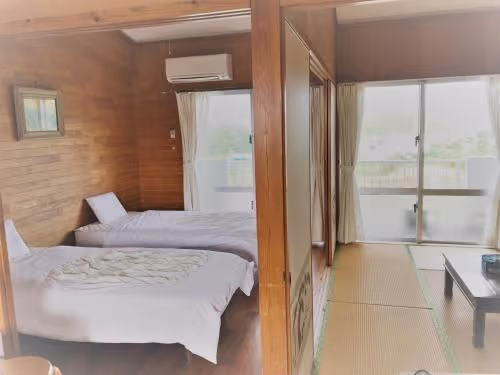 Twin Room with Tatami Area