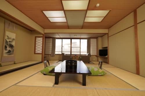 Japanese-Style Room