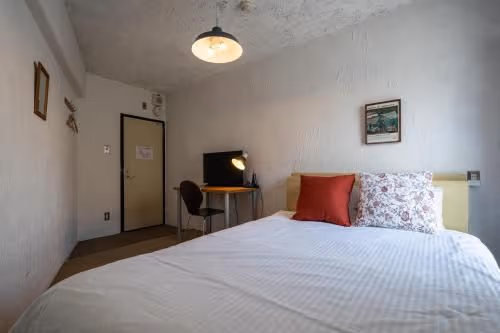 Standard Double Room with Shared Bathroom