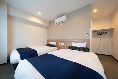 Twin Room - Non-Smoking