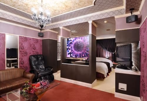 Queen Suite