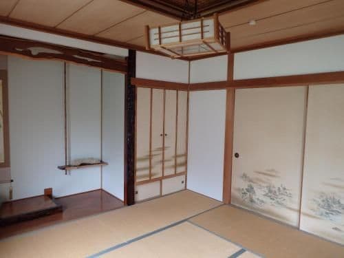 Japanese-Style Quadruple Room with Shared Bathroom