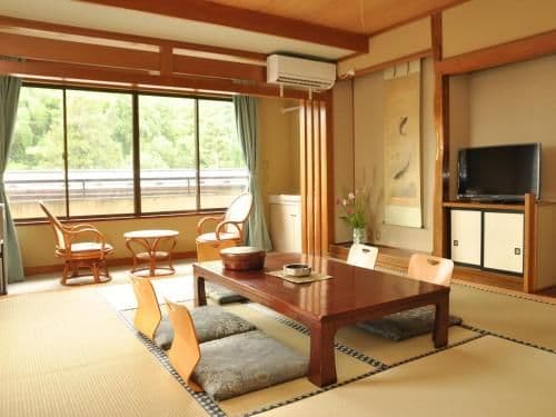 Japanese-Style Room - Non-Smoking