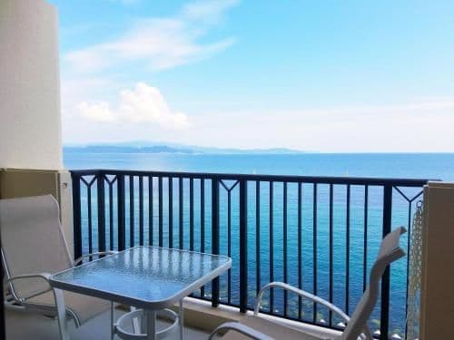 Superior Twin Room with Two Extra Beds and Sea View