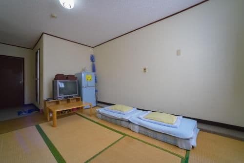 Japanese-Style Family Room