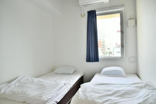 Twin Room with Shared Shower and Toilet