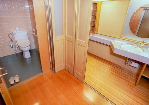 Japanese-Style Twin Room