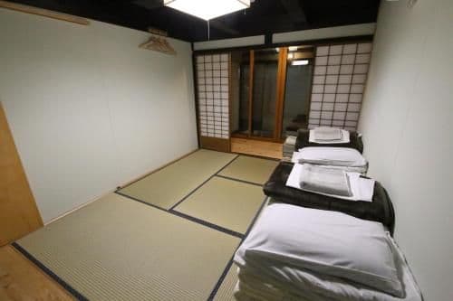 Japanese-Style Room