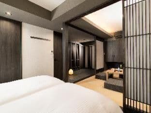 Connecting Japanese Apartment