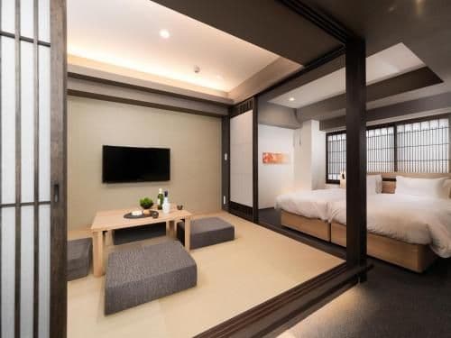 Connecting Japanese Apartment