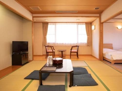 Triple Room with Tatami Area