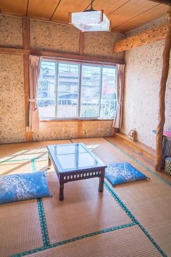 Economy Triple Room with Shared Bathroom