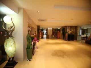 Reve Hotel Suwon