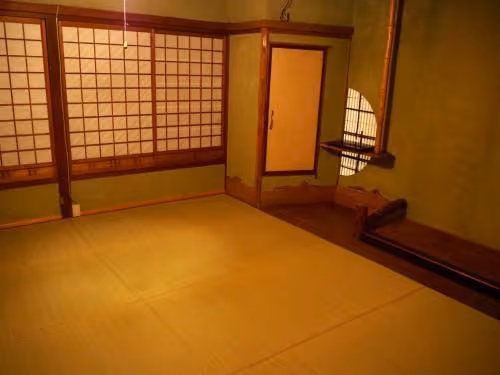 Japanese-Style Room