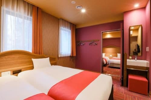 Connecting Twin Rooms - Non-Smoking - North Wing