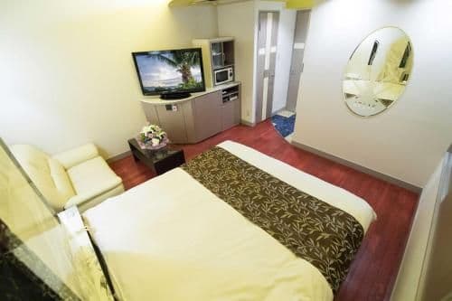 Standard King Room - Check-in at 15:00 - Check-out at 12:00