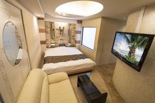 Standard King Room - Check-in at 15:00 - Check-out at 12:00