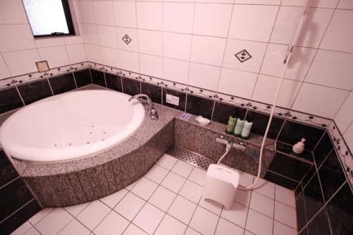 Deluxe King Room - Check-in at 15:00 - Check-out at 12:00