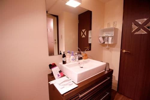 Deluxe King Room - Check-in at 15:00 - Check-out at 12:00