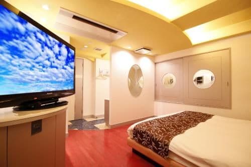 Standard King Room - Check-in at 15:00 - Check-out at 12:00