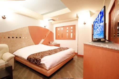 Deluxe King Room - Check-in at 15:00 - Check-out at 12:00