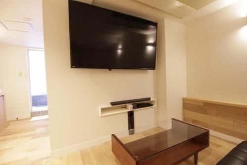 Deluxe King Room - Check-in at 15:00 - Check-out at 12:00