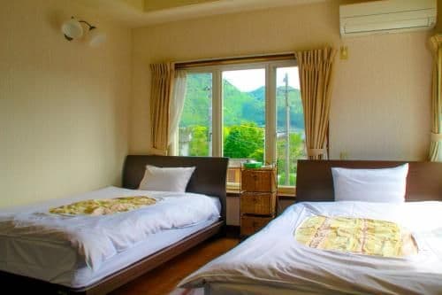 Twin Room with Shared Bathroom