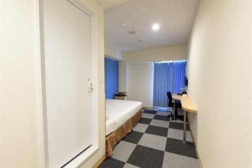 Semi Double Room