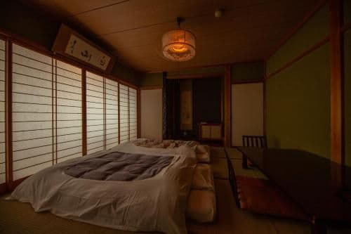 Japanese-Style Superior Room with Private Bathroom