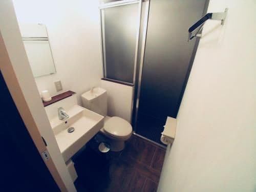 Twin Room with Private External Bathroom