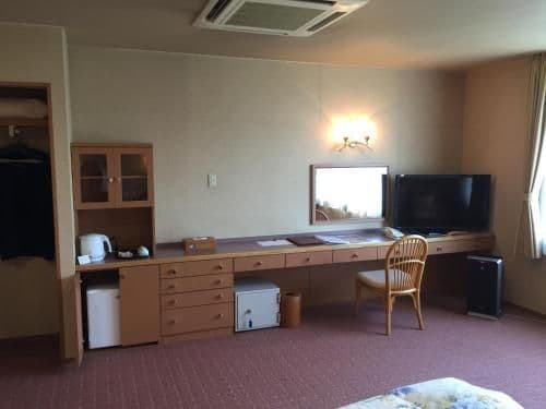 Standard Room with Shared Bathroom