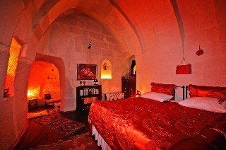 OYKU CAVE HOTEL0