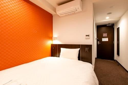 Single Room - Smoking