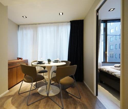 One-Bedroom Apartment
