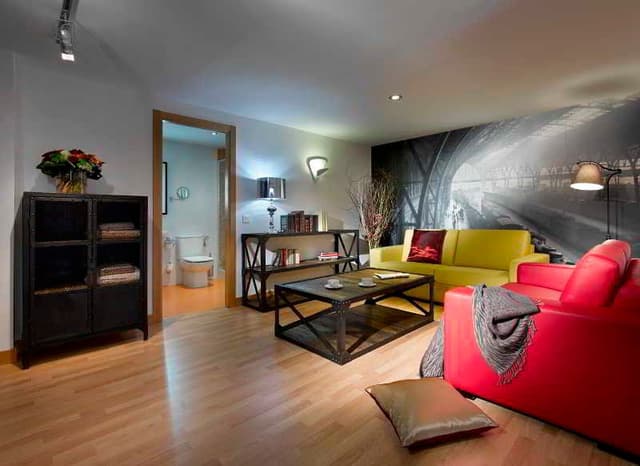 APARTMENT DUPLEX