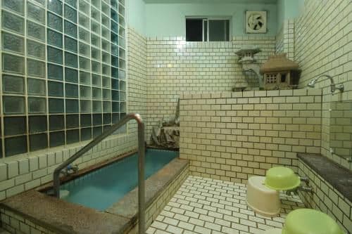 Japanese-Style Room with Shared Toilet