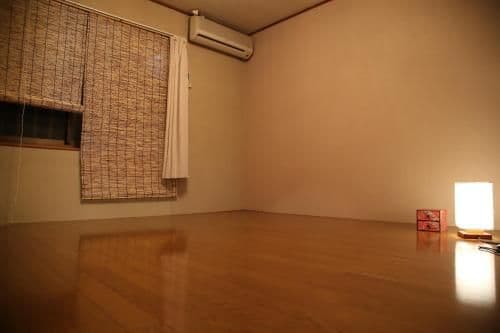 Japanese-Style Town House