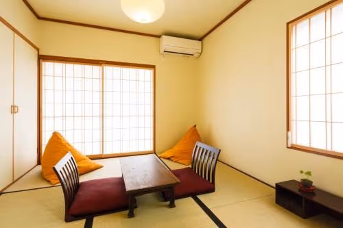 Japanese-Style Town House