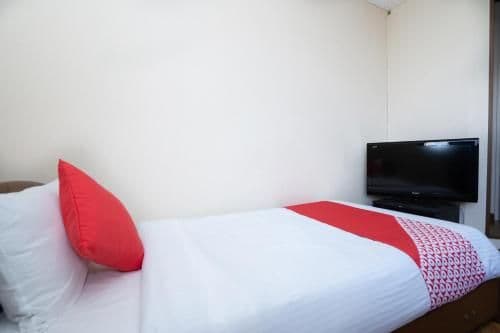 Twin Room - Non-Smoking