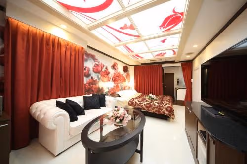 Standard King Room